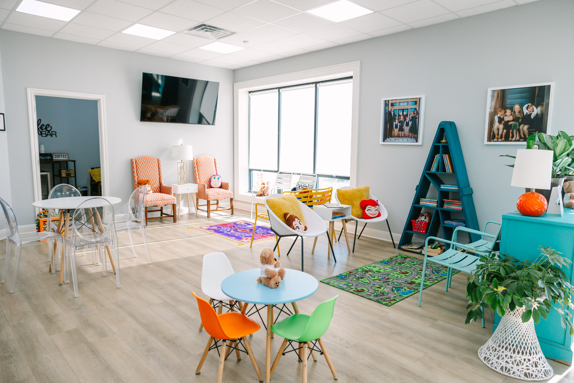 Clean, modern pediatric dentist office in Canton, TX.